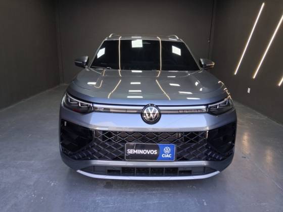 VOLKSWAGEN TIGUAN 2.0 350 TSI GASOLINA R-LINE 4MOTION AUTOMÁTICO VOLKSWAGEN TIGUAN 2.0 350 TSI GASOLINA R-LINE 4MOTION AUTOMÁTICO